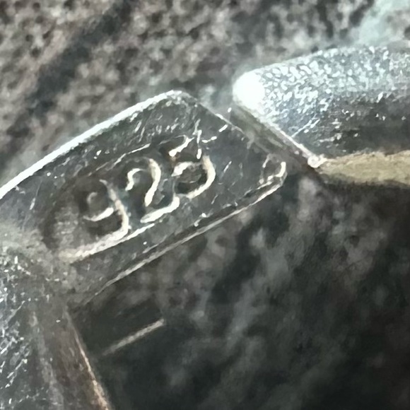 Silpada Hammered Circles bracelet (Retired) - Picture 3 of 8